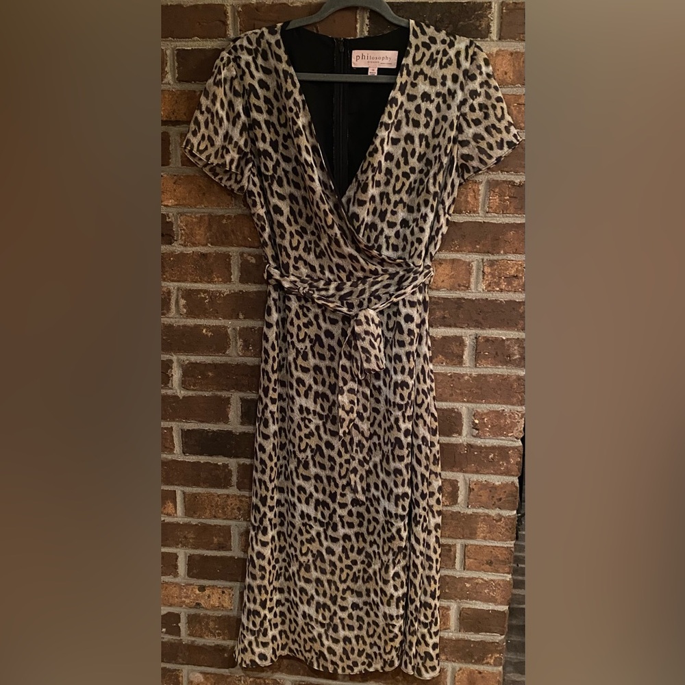 Leopard Print V-neck Dress w/ belt. Split on front side. Gently Used.